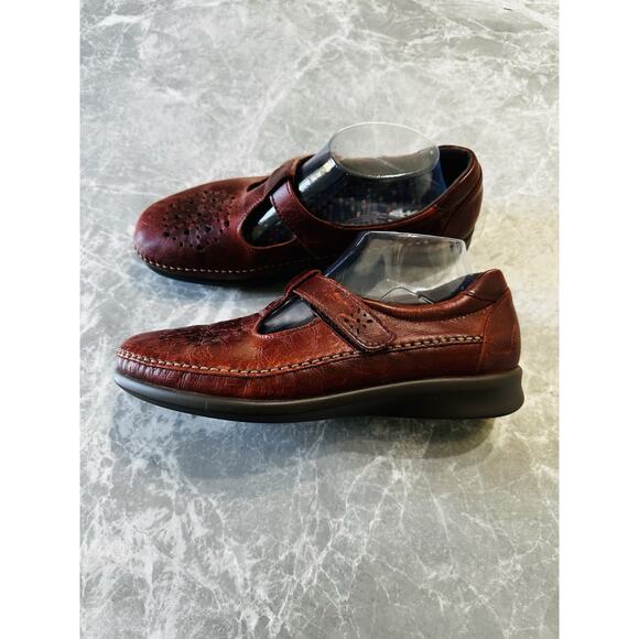 SAS SZ 10M Willow Brown Leather T-Strap Loafers Comfort Shoe Walking Cushion - Picture 8 of 9